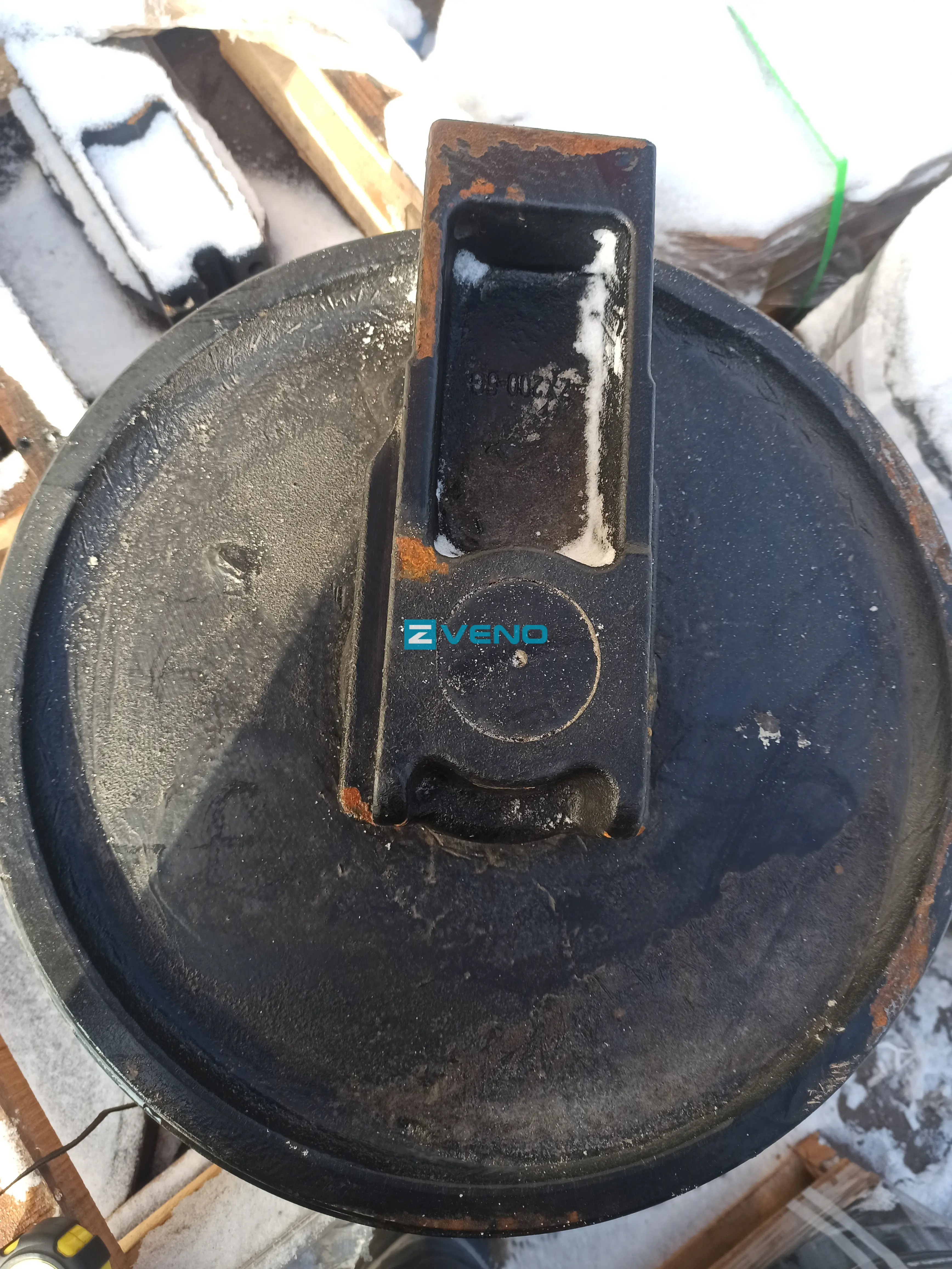 へルシオ Купить Колесо направляющее HITACHI ZX200-5G (9303011) (JH) по цене